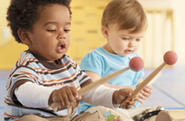 Free stuff! Kids' activities, food samples, beauty treats and more