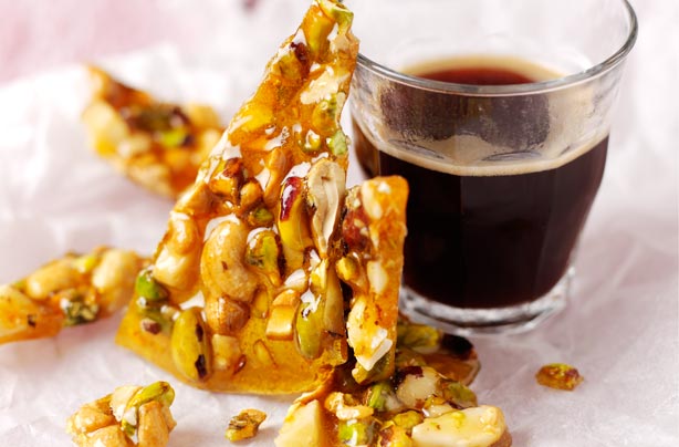 Mixed nut praline