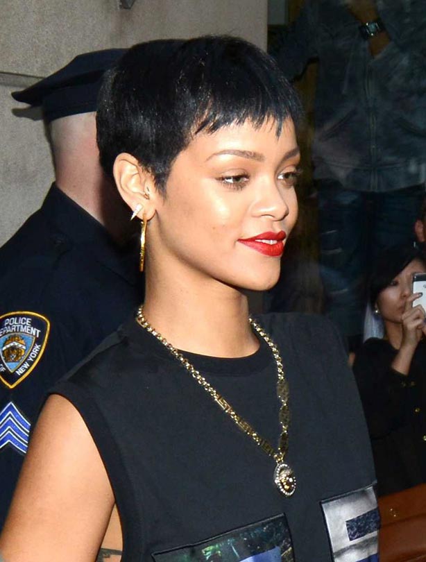 Short haircuts - Rihanna Short haircuts - Rihanna