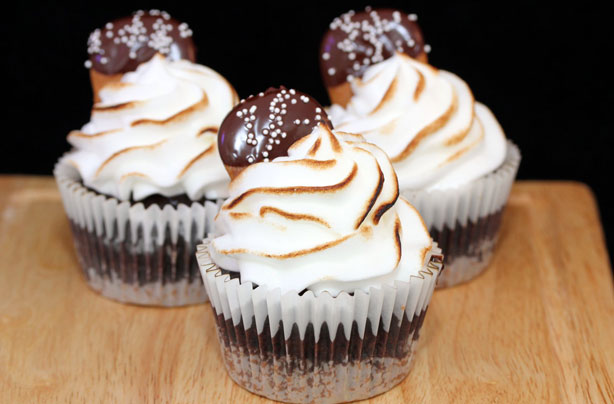 S'mores cupcakes S'mores cupcakes
