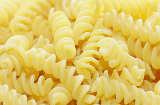 What are the names of some common types of pasta?