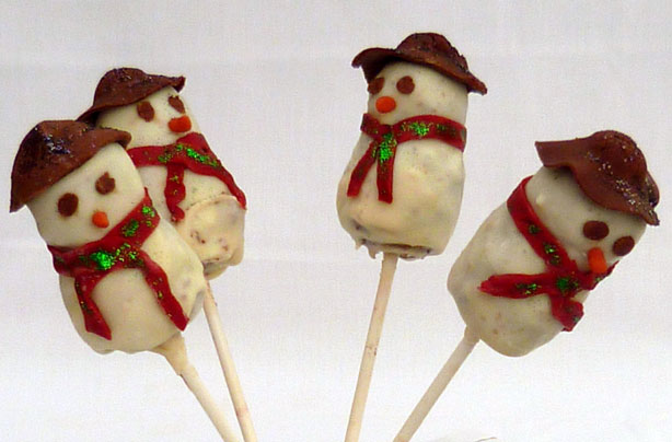 Nayna Kanabar's snowman cake pops