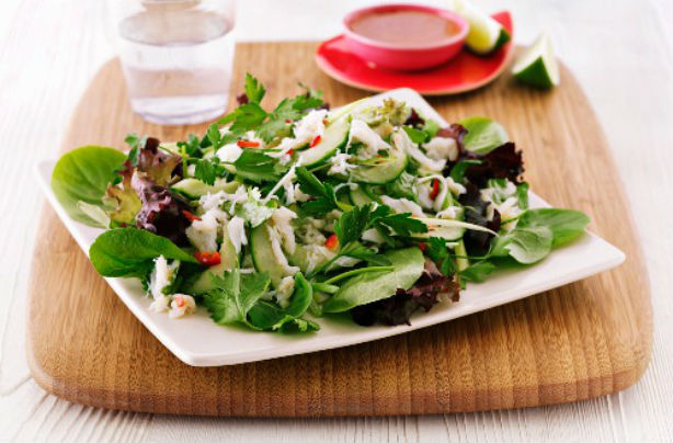 Chilli crab and mixed leaf salad