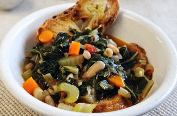 Italian cabbage and white bean stew recipe Italian cabbage and white bean stew recipe