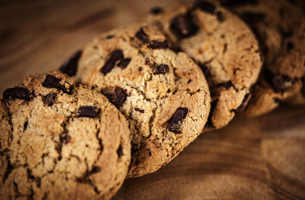 Chocolate chip and pecan cookies Chocolate chip and pecan cookies