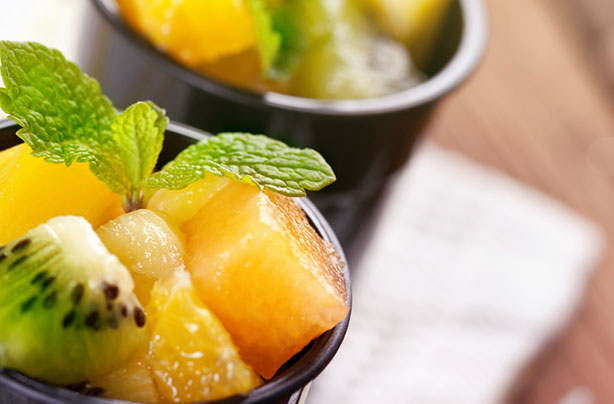 Breakfast in bed ideas: Fruit Breakfast in bed ideas: Fruit