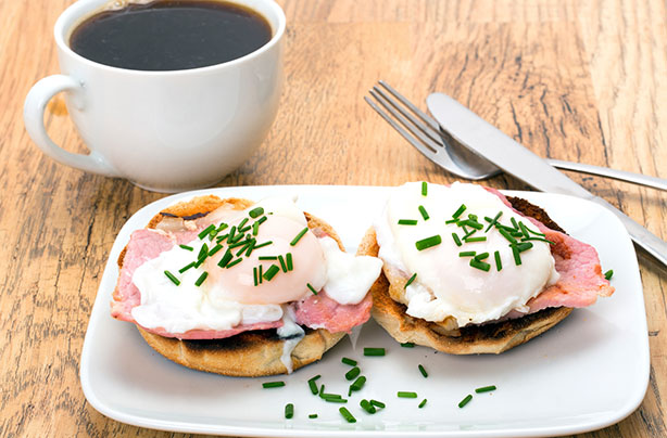 Breakfast in bed ideas: Eggs Breakfast in bed ideas: Eggs