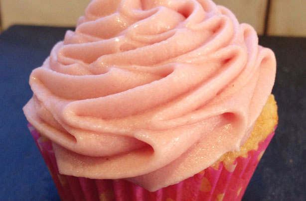 Raspberry yoghurt cupcakes