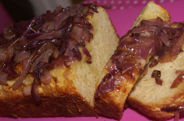 yeast-free caramelised onion bread