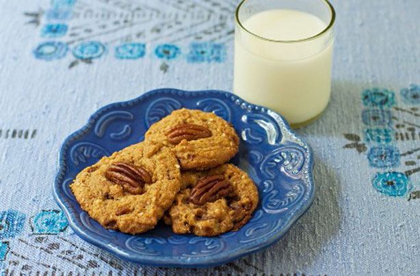 Gluten-free pecan cookies