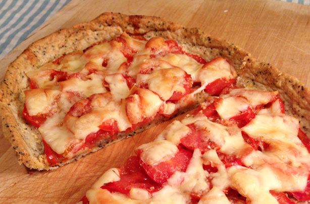 Cheese and tomato tart