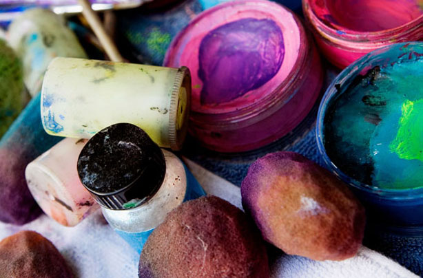 Sponges as a fun painting tool Sponges as a fun painting tool