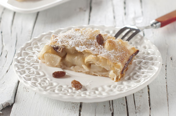 Pear strudel
