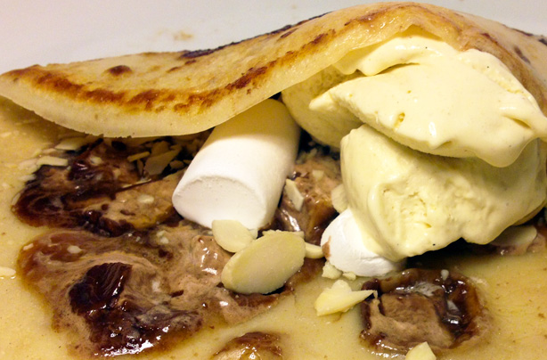 Rocky-road-pancakes.jpg Rocky-road-pancakes.jpg