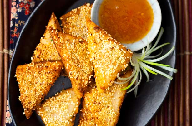 Sesame seed prawn toasts Sesame seed prawn toasts