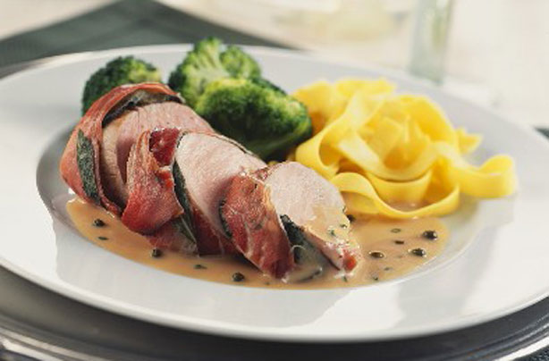 Pork in peppercorn sauce