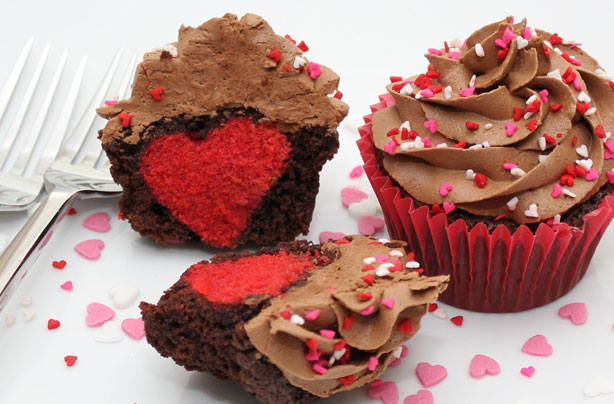 Hidden heart cupcakes Hidden heart cupcakes