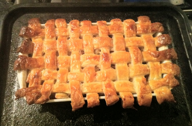 Chicken and mushroom lattice pie