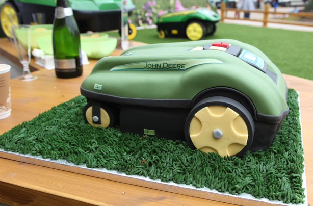 Lawn mower cake Lawn mower cake