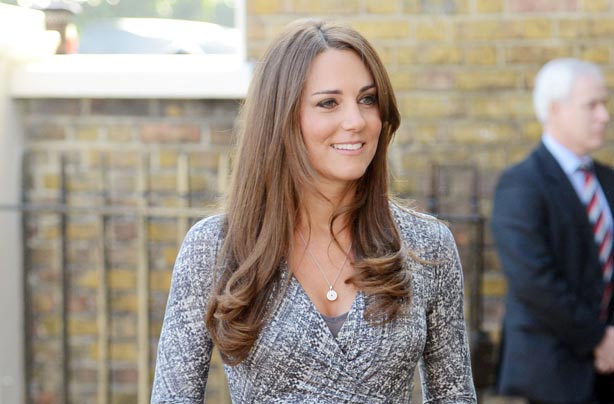 Kate baby bump pictures! 