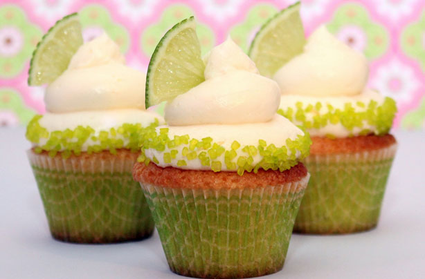 Summer cupcakes