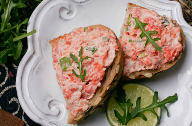 Quick salmon pate