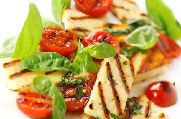 Halloumi and cherry tomato salad