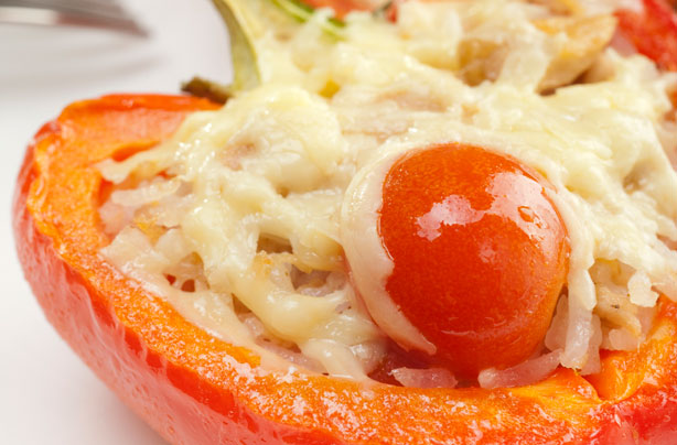 Stuffed red peppers with cherry tomatoes and Cheddar Stuffed red peppers with cherry tomatoes and Cheddar