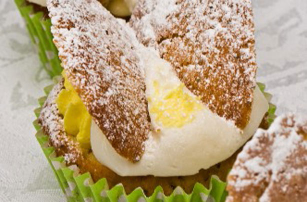 Orange and vanilla butterfly cakes