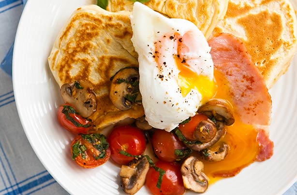 This delicious pancake is soft and fluffy. Serve it as an alternative to toast with your breakfast bacon and eggs. They are very easy and quick to make. This delicious pancake is soft and fluffy. Serve it as an alternative to toast with your breakfast bacon and eggs. They are very easy and quick to make.