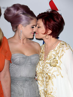 Kelly and Sharon Osbourne 2 Kelly and Sharon Osbourne 2