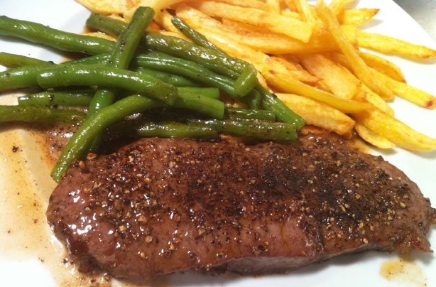 Sirloin steak with pepper and brandy sauce