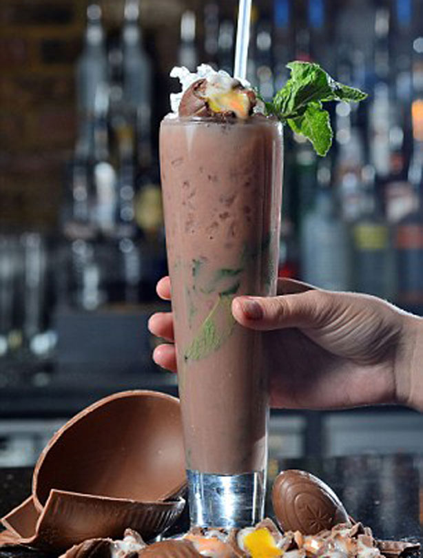 Creme egg cocktail Creme egg cocktail