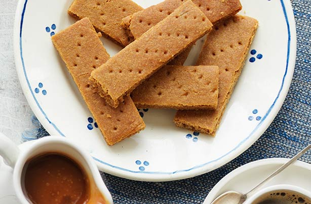 These crunchy caramel biscuit has a hint of cinnamon. They are very easy to bake and this recipe makes 36 biscuits. Tastes great with ice cream or coffee after a meal.