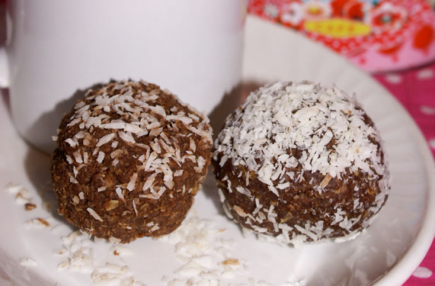 Chocolate porridge boulders