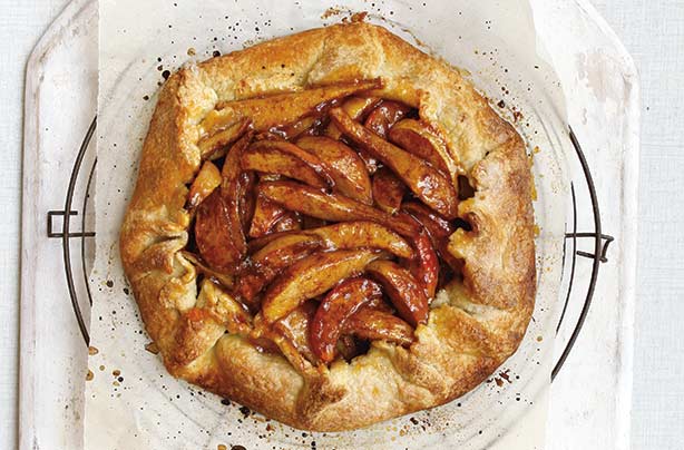 Apple and pear tart