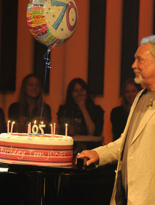 Celebrity birthday cakes Celebrity birthday cakes