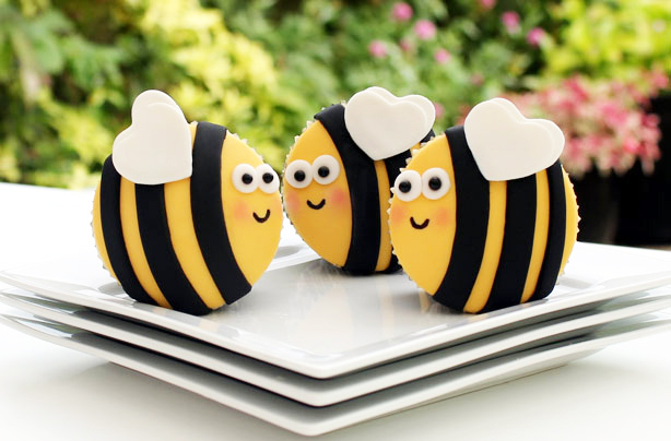 Bumble bee cupcakes