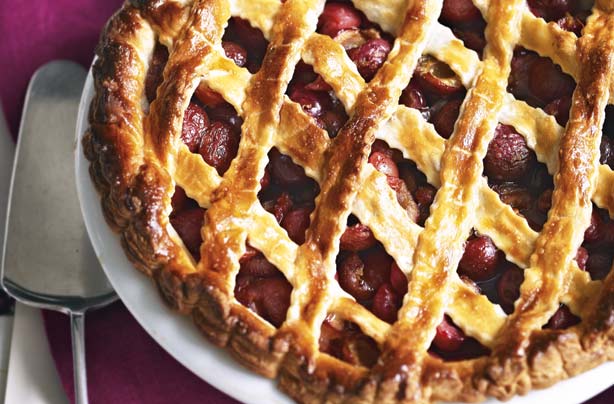 Cherry lattice pie Cherry lattice pie