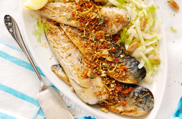 This mackerel is simply cooked and taste fresh with added crunch of tangy fennel. It is economical and so easy to cook.