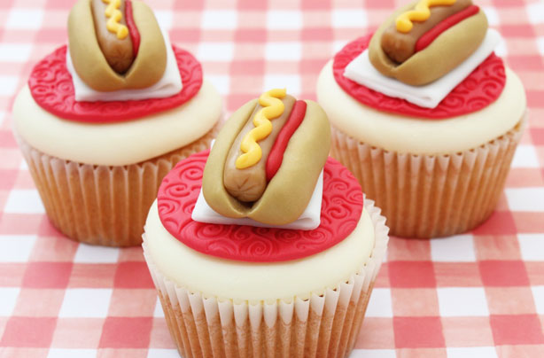 Hotdog cupcakes - goodtoknow