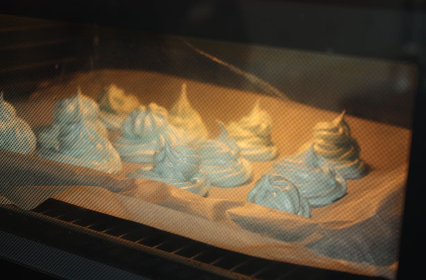 Blue baking Blue baking
