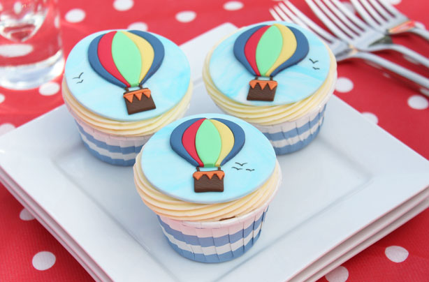 Hot air balloon cupcakes