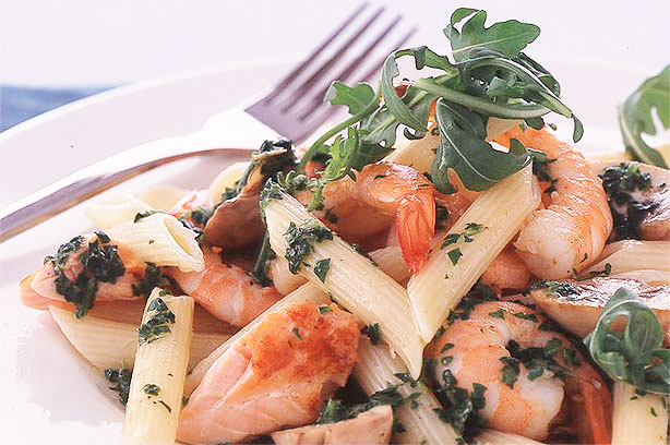 Salmon prawn penne