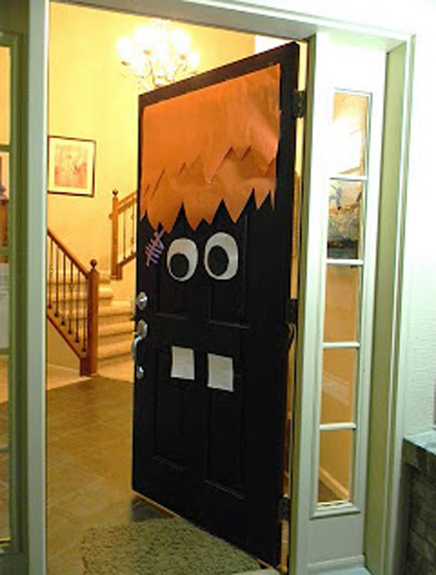 Monster door Monster door
