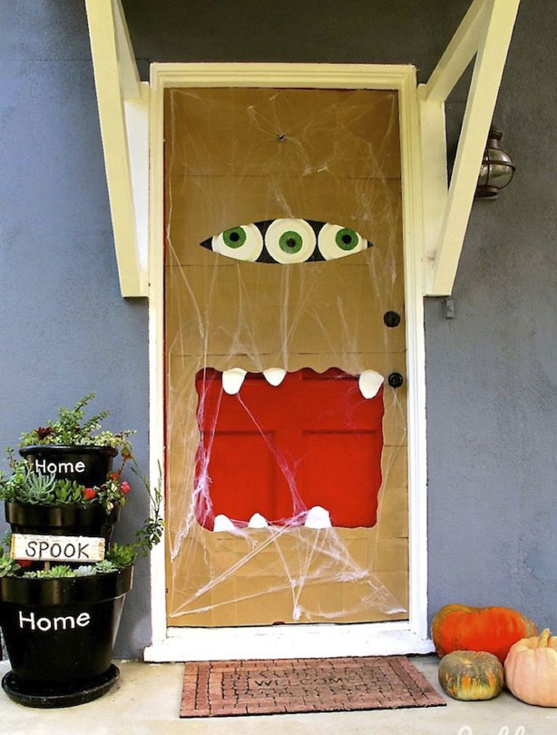 Monster door Monster door