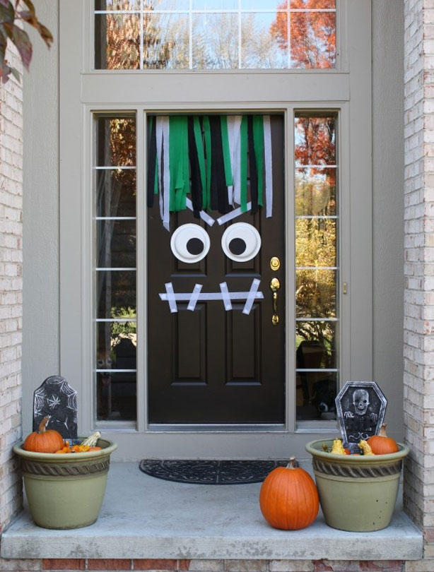 Monster door Monster door
