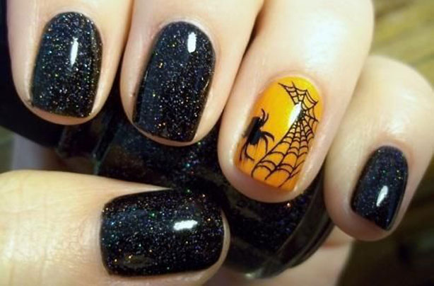 Halloween accent nail Halloween accent nail