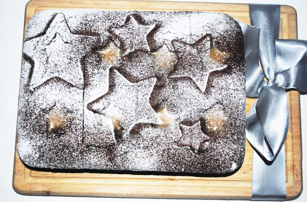 Gingerbread and salted caramel tray bake