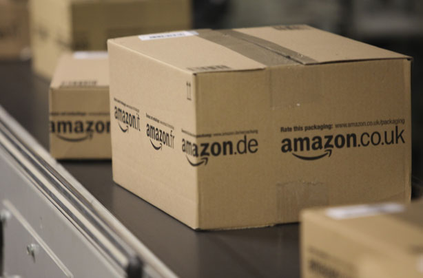 Amazon pulls free delivery for all orders under £10  